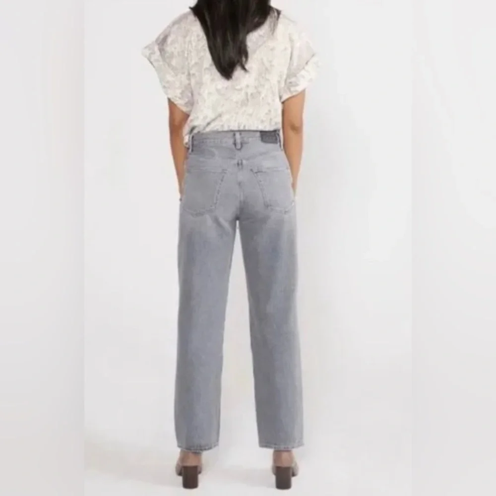 Etica Tyler Vintage Straight Grey High Waist Distressed Jeans Size 31- NWT‎